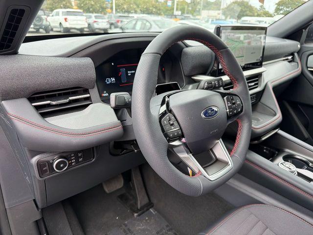 new 2025 Ford Explorer car, priced at $49,088