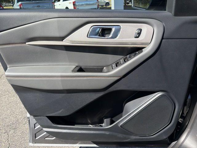 new 2025 Ford Explorer car, priced at $37,467
