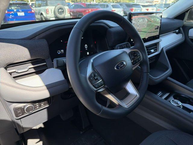 new 2025 Ford Explorer car, priced at $37,467
