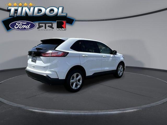 new 2024 Ford Edge car, priced at $32,690