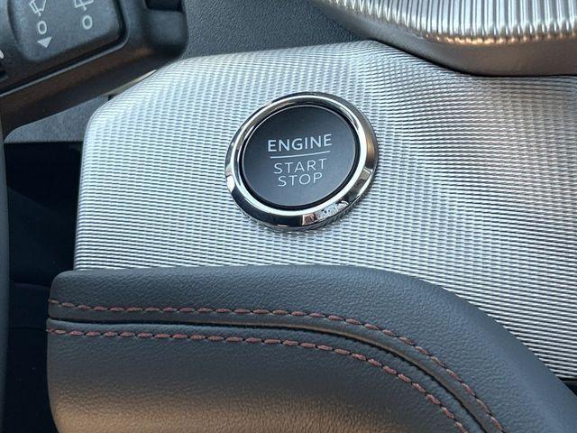 new 2025 Ford Explorer car, priced at $41,054