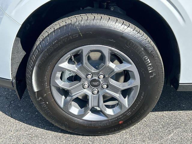 new 2025 Ford Maverick car, priced at $31,531