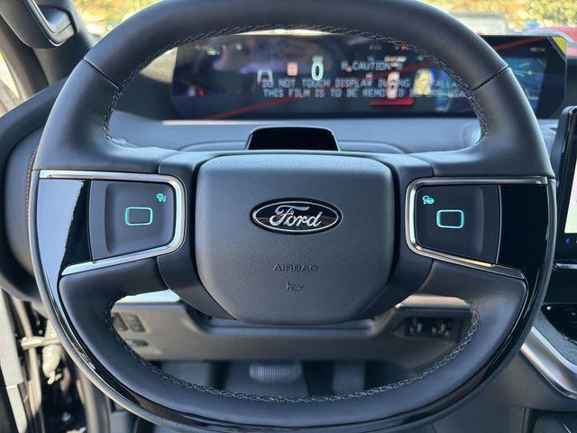 new 2025 Ford Expedition car, priced at $82,751