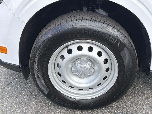 new 2025 Ford Maverick car, priced at $28,252