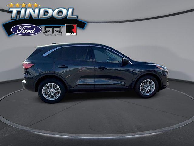 used 2022 Ford Escape car, priced at $20,265