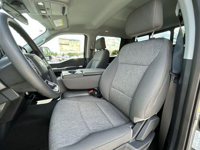 new 2025 Ford F-250 car, priced at $65,995