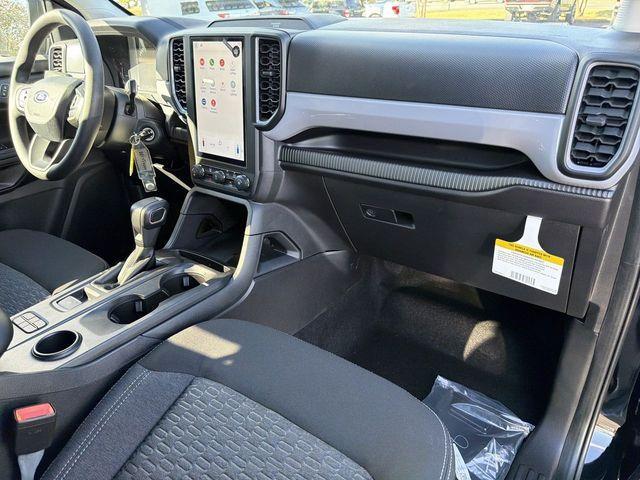 new 2025 Ford Ranger car, priced at $32,290