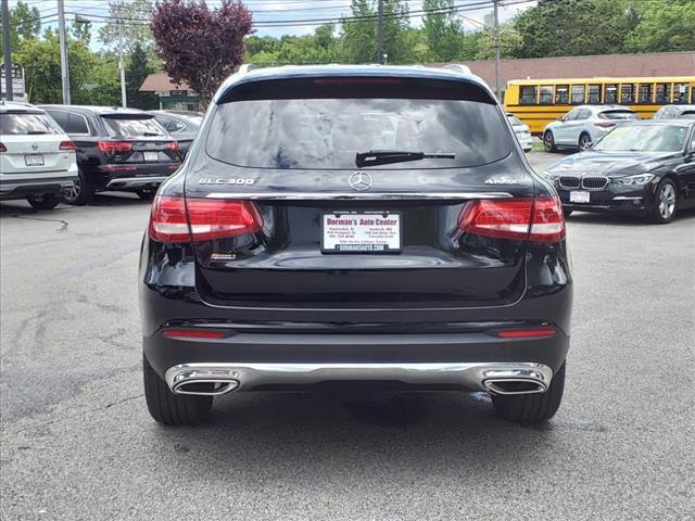 used 2019 Mercedes-Benz GLC 300 car, priced at $27,295