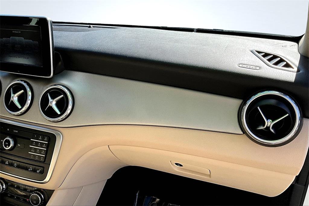 used 2017 Mercedes-Benz GLA 250 car, priced at $15,495