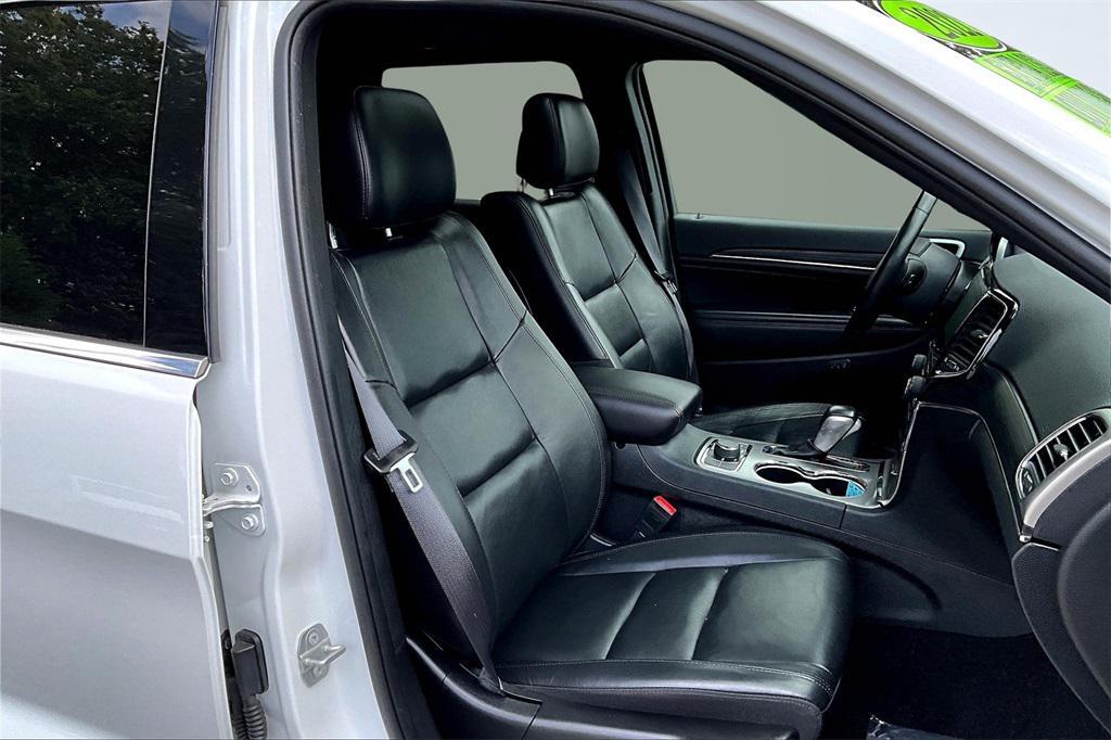 used 2022 Jeep Grand Cherokee car, priced at $29,995