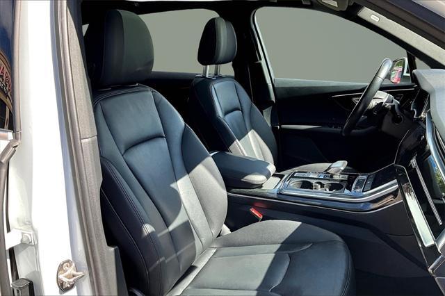 used 2020 Audi Q7 car, priced at $26,995