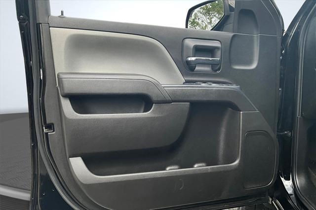 used 2018 GMC Sierra 1500 car, priced at $25,995