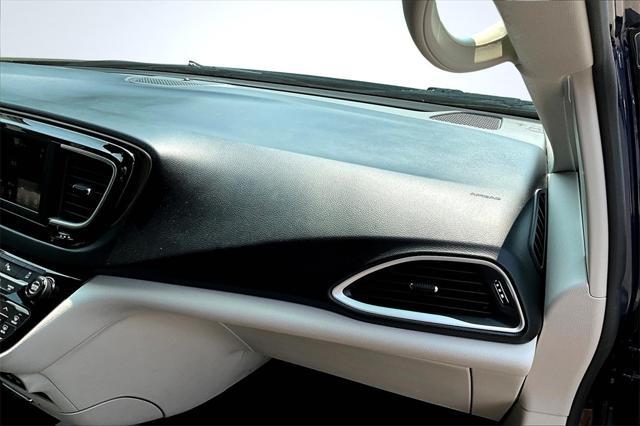 used 2019 Chrysler Pacifica car, priced at $19,995