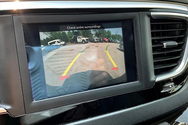 used 2019 Chrysler Pacifica car, priced at $19,995