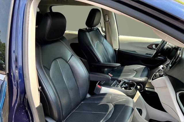 used 2019 Chrysler Pacifica car, priced at $19,995