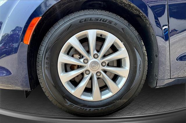 used 2019 Chrysler Pacifica car, priced at $19,995