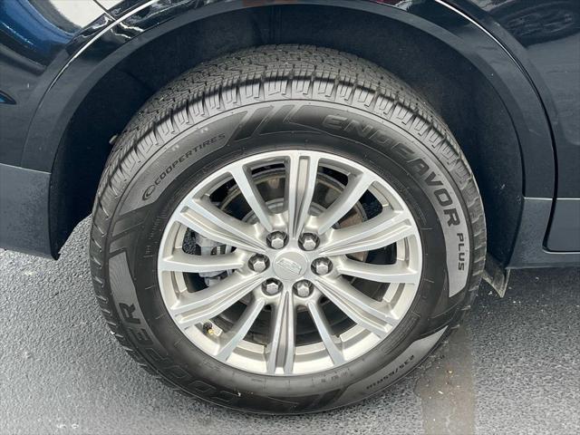 used 2019 Cadillac XT5 car, priced at $25,524