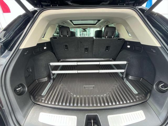 used 2019 Cadillac XT5 car, priced at $25,524