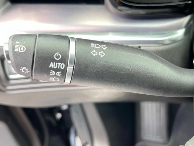 used 2019 Cadillac XT5 car, priced at $25,524