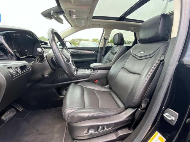 used 2019 Cadillac XT5 car, priced at $25,524
