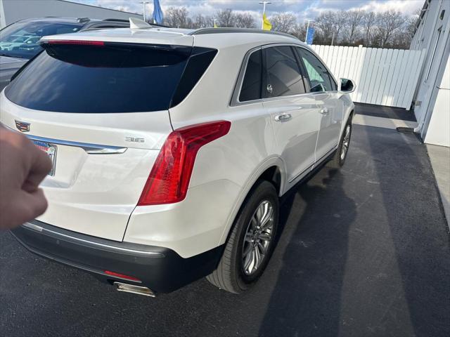 used 2017 Cadillac XT5 car, priced at $21,222