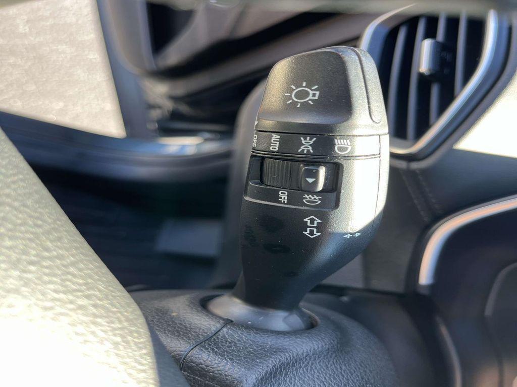 used 2020 Hyundai Santa Fe car, priced at $13,324