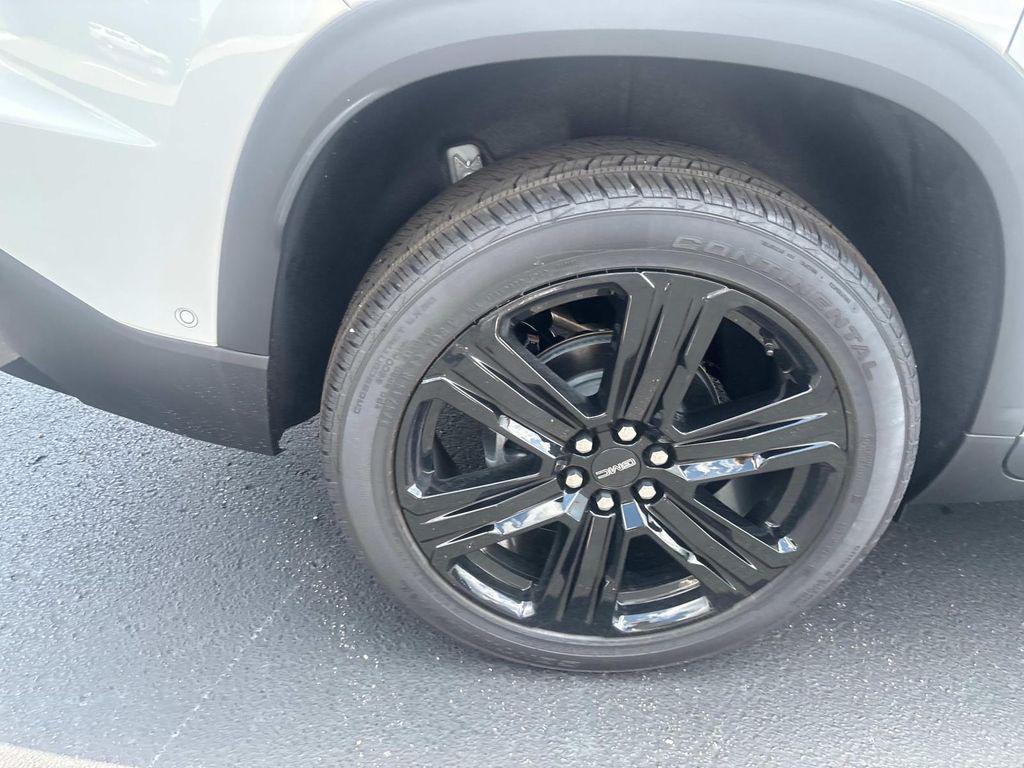 new 2025 GMC Acadia car, priced at $46,500