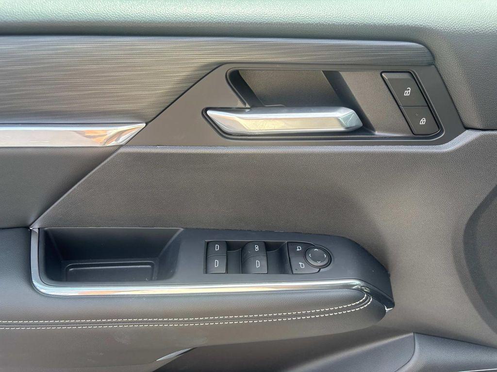 new 2025 GMC Acadia car, priced at $46,500