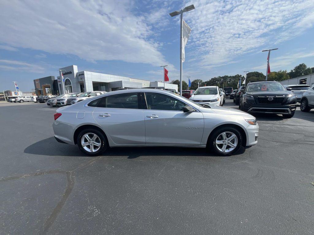 used 2022 Chevrolet Malibu car, priced at $18,799