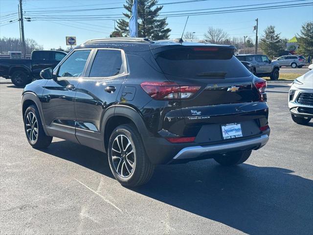 new 2025 Chevrolet TrailBlazer car, priced at $25,475