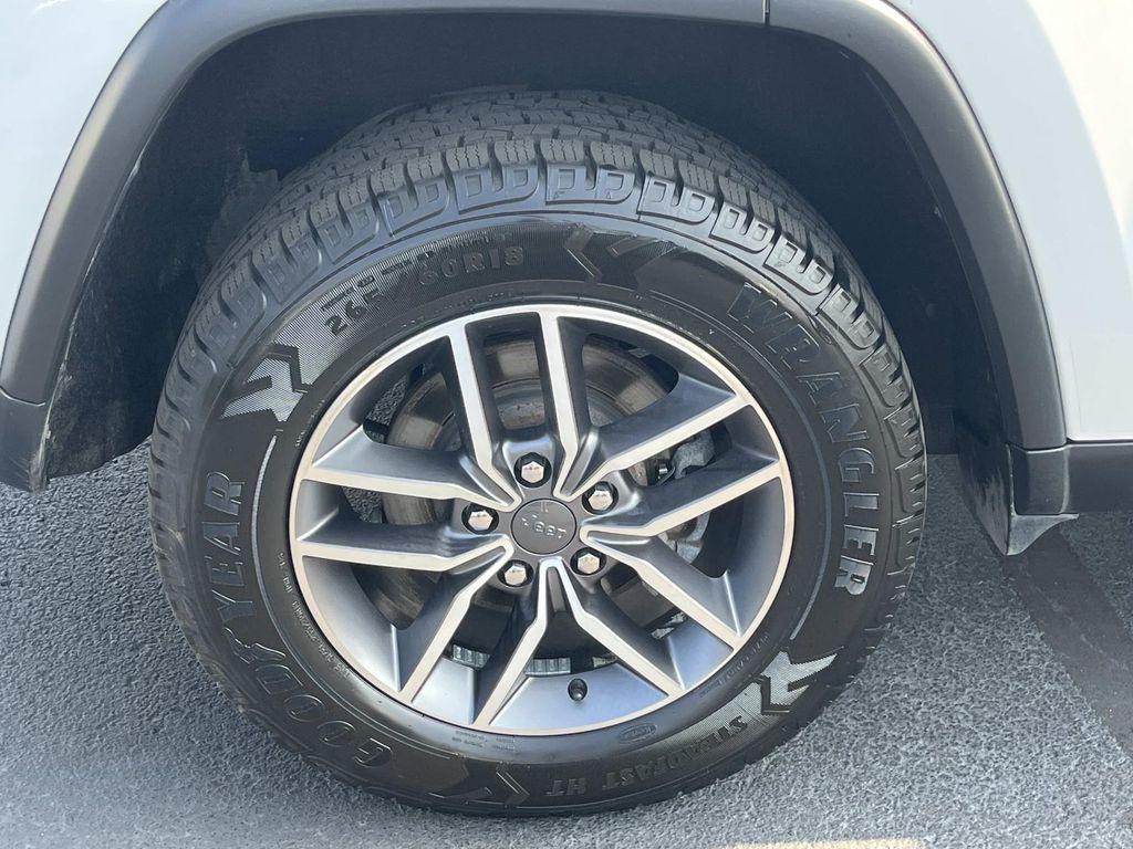 used 2020 Jeep Grand Cherokee car, priced at $23,990