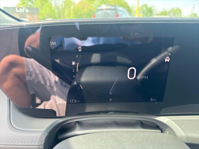 new 2025 Buick Encore GX car, priced at $26,925