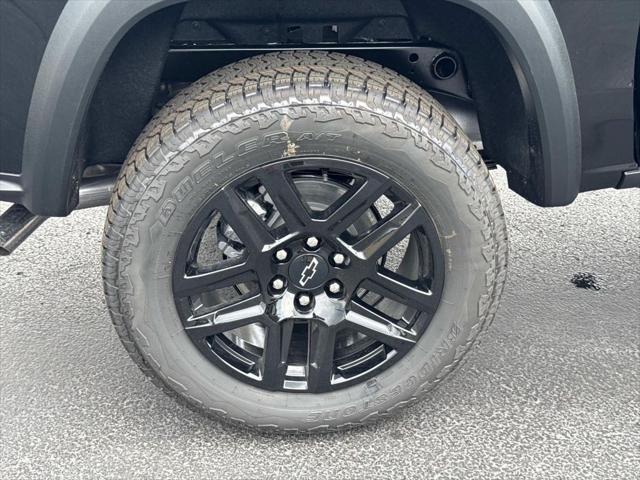 new 2025 Chevrolet Colorado car, priced at $45,720