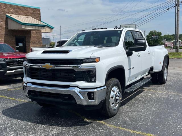 new 2025 Chevrolet Silverado 3500 car, priced at $71,300