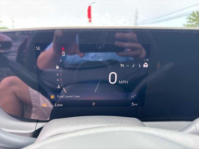 new 2025 Buick Envista car, priced at $24,735