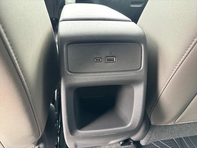 new 2025 Chevrolet Trax car, priced at $25,490