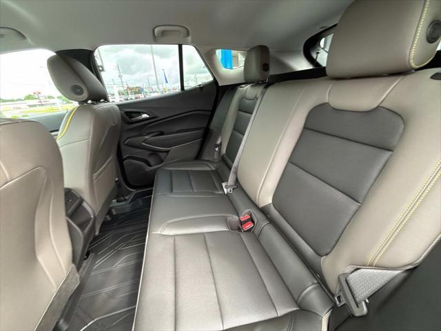 new 2025 Chevrolet Trax car, priced at $25,490