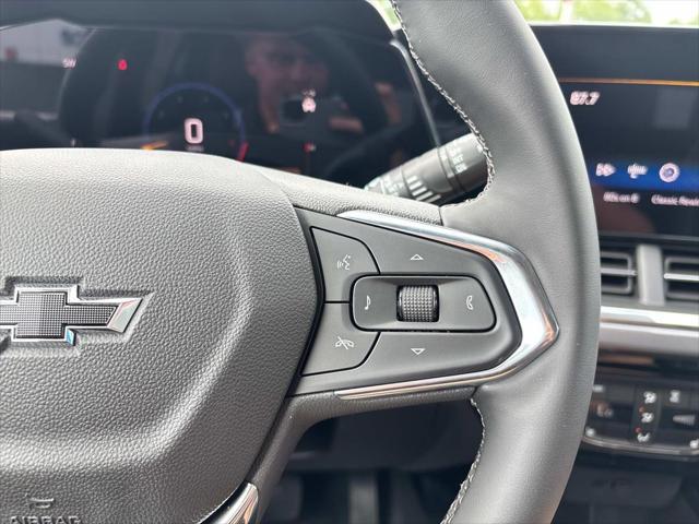 new 2025 Chevrolet Trax car, priced at $25,490