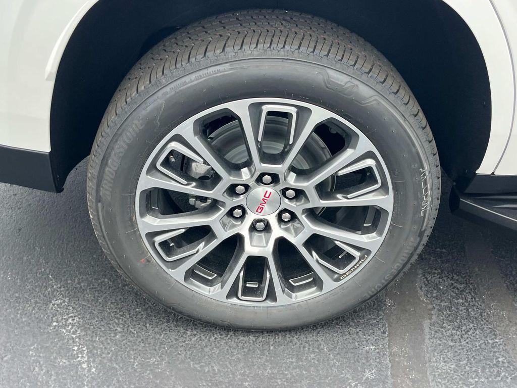 new 2025 GMC Yukon car, priced at $86,410