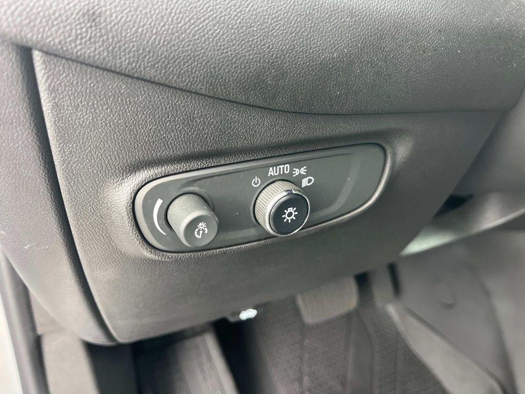 used 2022 Chevrolet Equinox car, priced at $23,990