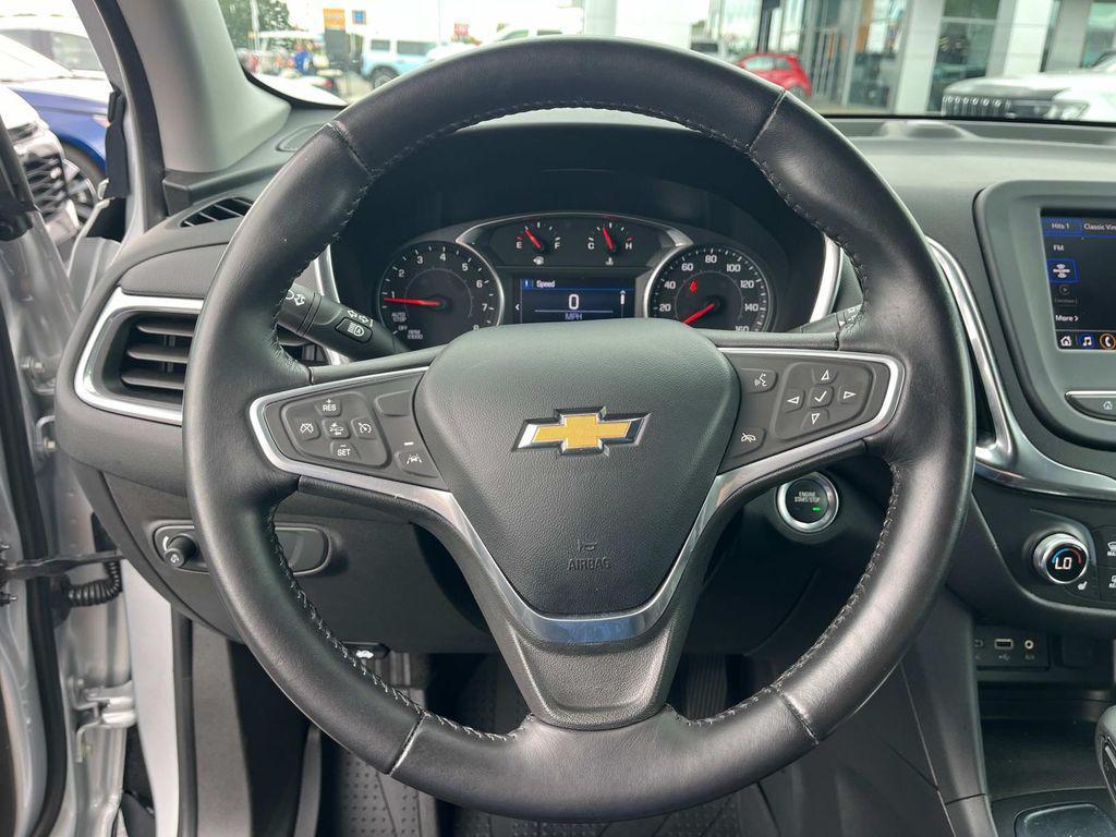 used 2022 Chevrolet Equinox car, priced at $23,990