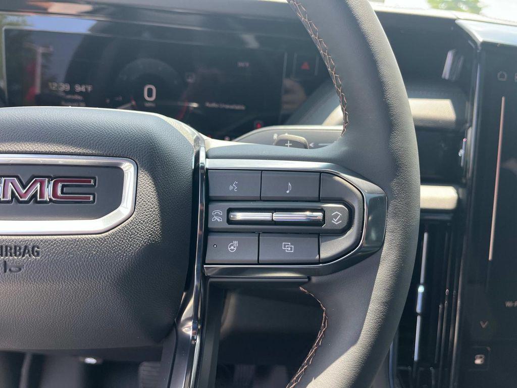 new 2025 GMC Yukon car, priced at $79,255