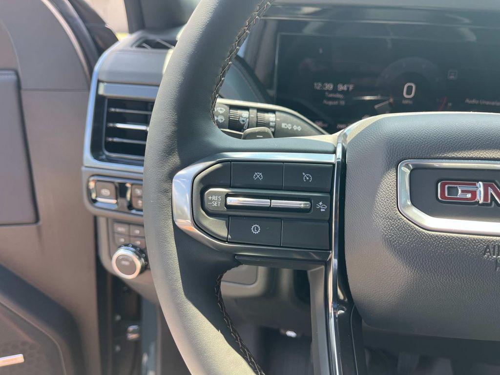 new 2025 GMC Yukon car, priced at $79,255
