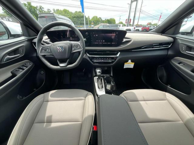 new 2025 Buick Envista car, priced at $30,585