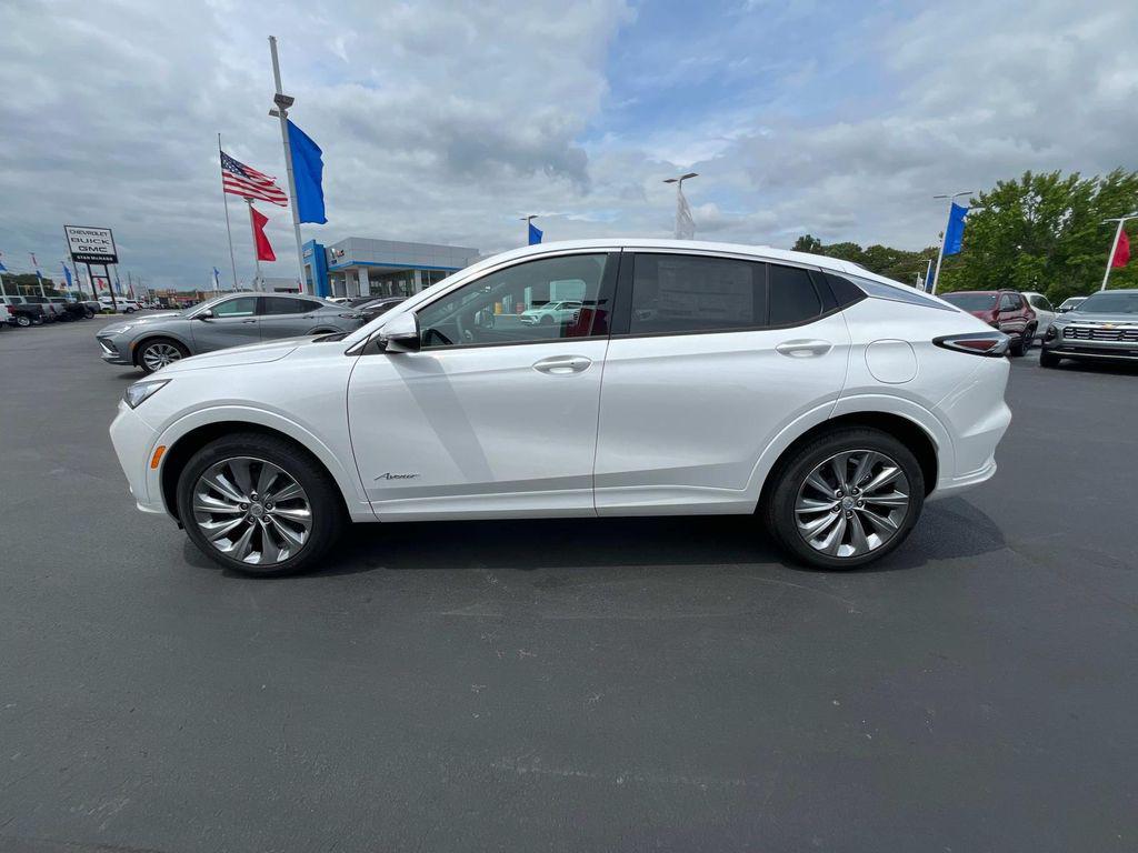 new 2025 Buick Envista car, priced at $27,685