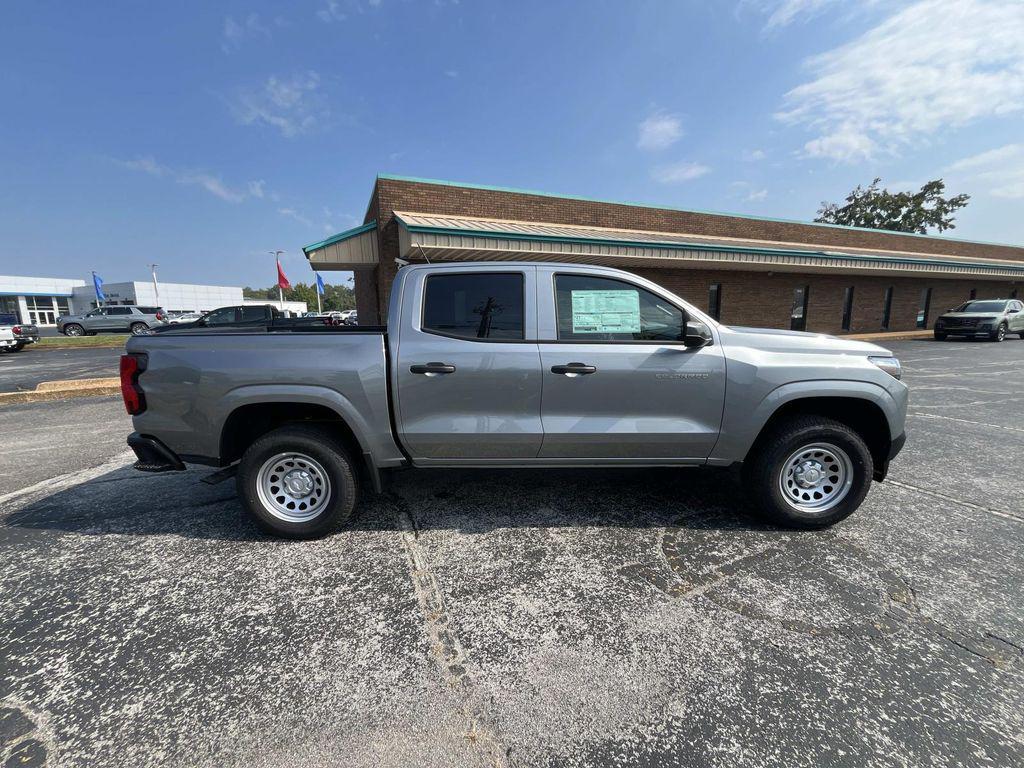 new 2026 Chevrolet Colorado car, priced at $33,135