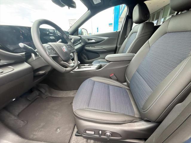 new 2025 Buick Envista car, priced at $25,935