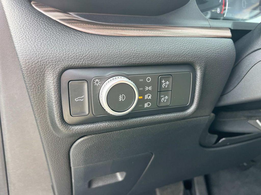 used 2022 Ford Explorer car, priced at $29,674