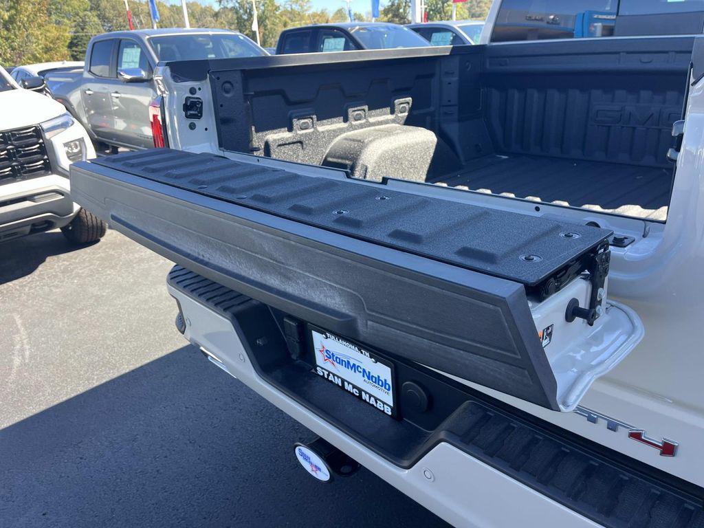 new 2026 GMC Sierra 1500 car, priced at $67,100