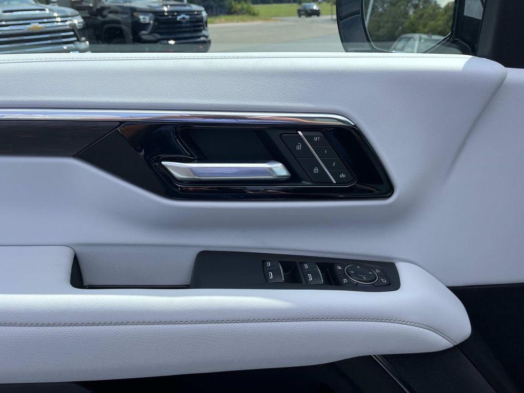 new 2025 Chevrolet Tahoe car, priced at $78,805